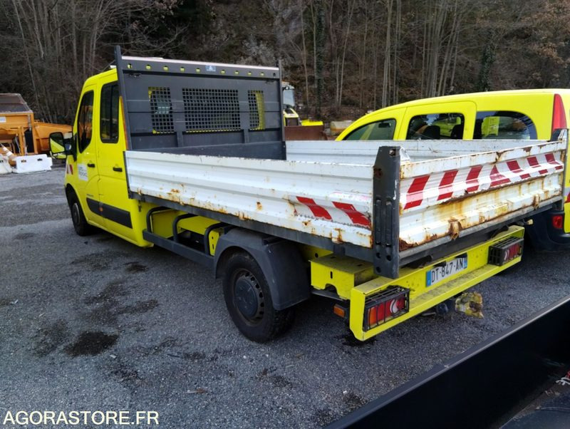 Renault Master - 2015 - 186850kms - DT847AN - Tipper van: picture 5 Renault Master - 2015 - 186850kms - DT847AN - Tipper van: picture 5