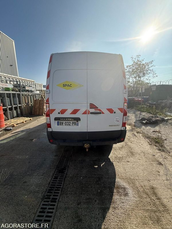 Renault Master H2L2 - 2011 - 272500 KM - Panel van: picture 4 Renault Master H2L2 - 2011 - 272500 KM - Panel van: picture 4