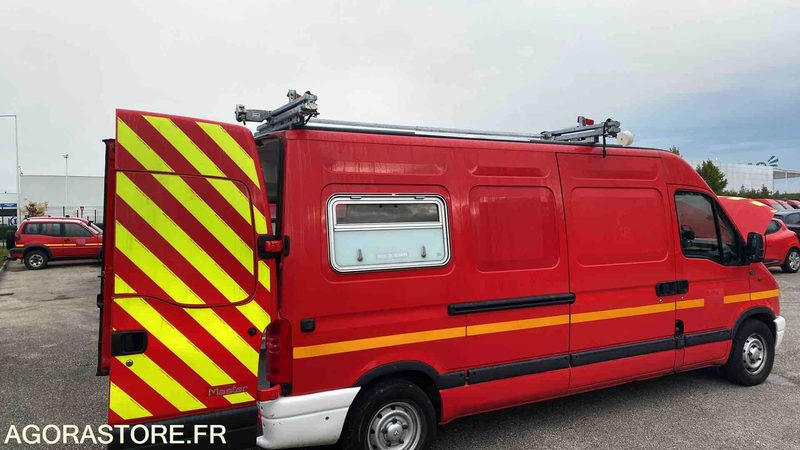 Renault Master T35 2.8dti - 12/07/2000 - Panel van: picture 3 Renault Master T35 2.8dti - 12/07/2000 - Panel van: picture 3