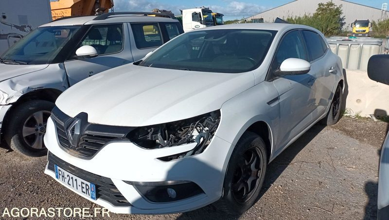 Renault Megane - 2019 - 201488kms - FH-211-ER - Car: picture 2 Renault Megane - 2019 - 201488kms - FH-211-ER - Car: picture 2
