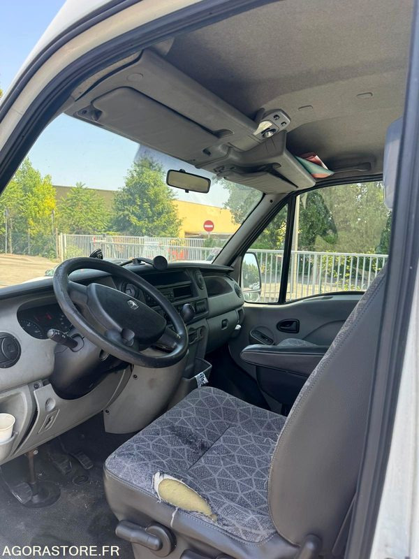 Renault master - 2010 -141529km - AP922PS - Panel van: picture 4 Renault master - 2010 -141529km - AP922PS - Panel van: picture 4