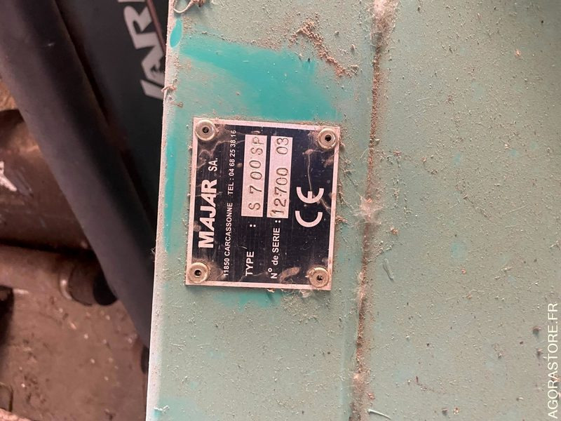 SABLEUSE DE STADE - Garden equipment: picture 2 SABLEUSE DE STADE - Garden equipment: picture 2