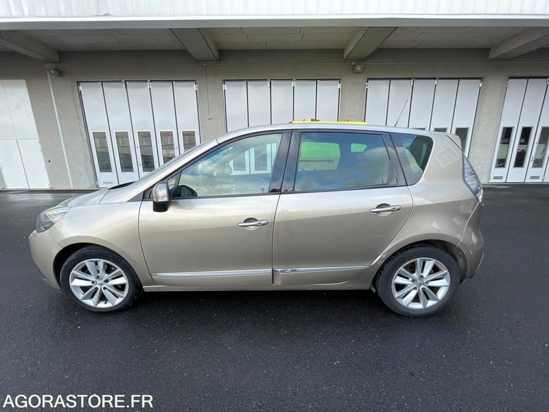 SCENIC III Phase 2 1.5 dCi FAP EDC 6 110 cv Boîte auto DM-422-DX - Car: picture 1 SCENIC III Phase 2 1.5 dCi FAP EDC 6 110 cv Boîte auto DM-422-DX - Car: picture 1