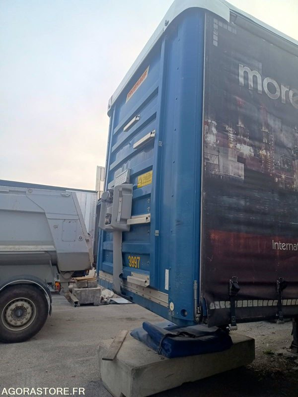 Semi-remorque Bâchée Fruehauf - 2014 (3997) - Curtainsider semi-trailer: picture 4 Semi-remorque Bâchée Fruehauf - 2014 (3997) - Curtainsider semi-trailer: picture 4