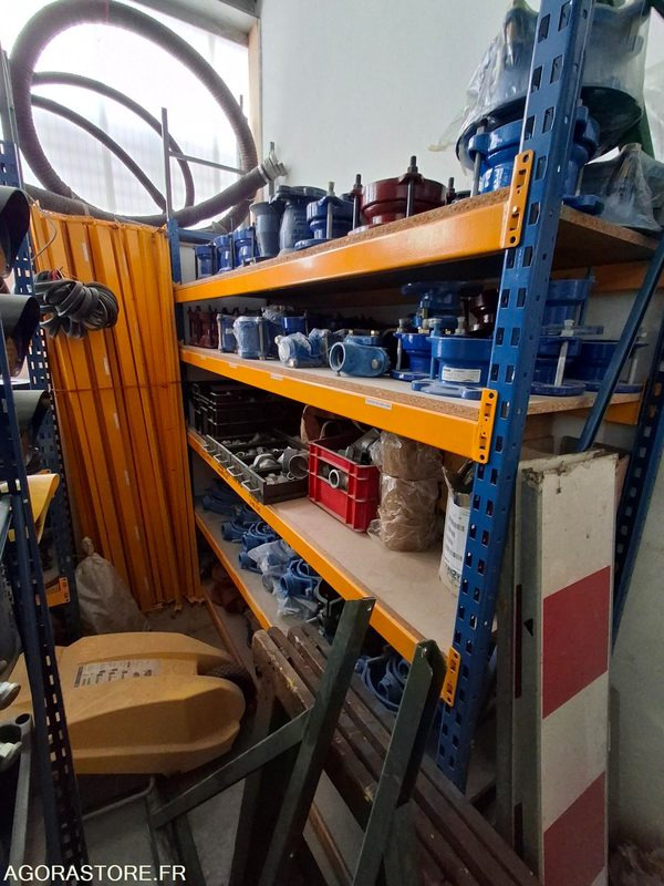 LOT MATERIELS PLOMBERIE - REGIE DES EAUX - Spare parts for Construction machinery: picture 2 LOT MATERIELS PLOMBERIE - REGIE DES EAUX - Spare parts for Construction machinery: picture 2