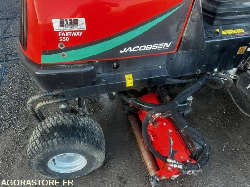 Tondeuse green de golf Jacobsen Fairway 250 - 1314 heures - Garden mower: picture 4 Tondeuse green de golf Jacobsen Fairway 250 - 1314 heures - Garden mower: picture 4
