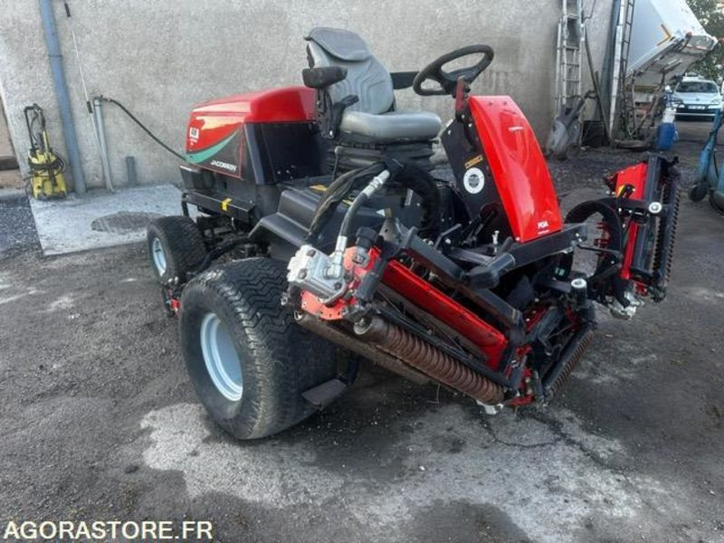 Tondeuse green de golf Jacobsen Fairway 250 - 1314 heures - Garden mower: picture 2 Tondeuse green de golf Jacobsen Fairway 250 - 1314 heures - Garden mower: picture 2