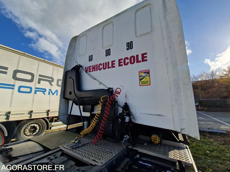 DAF CF 85.360 - 2013 - Tractor unit: picture 2 DAF CF 85.360 - 2013 - Tractor unit: picture 2