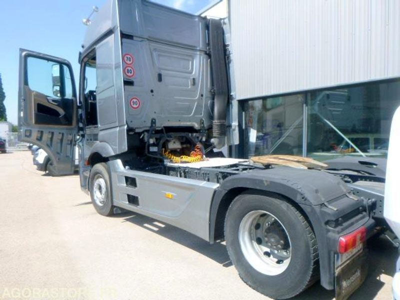 MERCEDES ACTROS 1845 GRANDE CABINE - 2012 - IMMATRICULATION SLOVENE - Tractor unit: picture 5 MERCEDES ACTROS 1845 GRANDE CABINE - 2012 - IMMATRICULATION SLOVENE - Tractor unit: picture 5