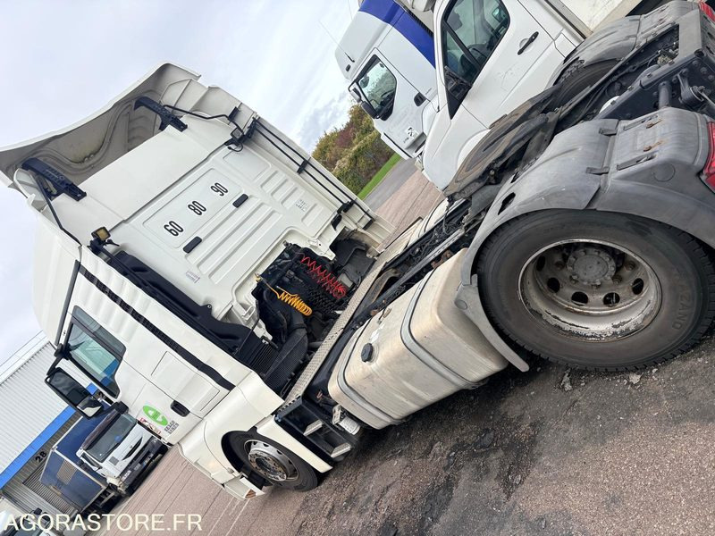Man TGX 440 EURO 6 - 2015 - 770 050km TRES BON ETAT - Tractor unit: picture 4 Man TGX 440 EURO 6 - 2015 - 770 050km TRES BON ETAT - Tractor unit: picture 4
