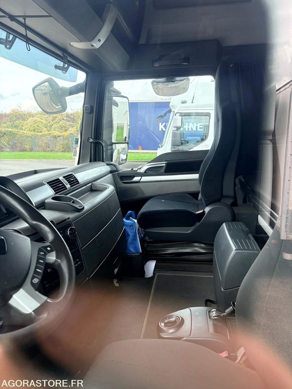 Man TGX 440 EURO 6 - 2015 - 770 050km TRES BON ETAT - Tractor unit: picture 5 Man TGX 440 EURO 6 - 2015 - 770 050km TRES BON ETAT - Tractor unit: picture 5