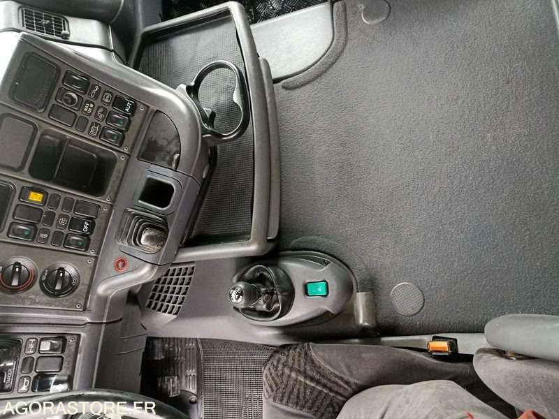 Tractor unit Scania 124l 2003 789689km: picture 17