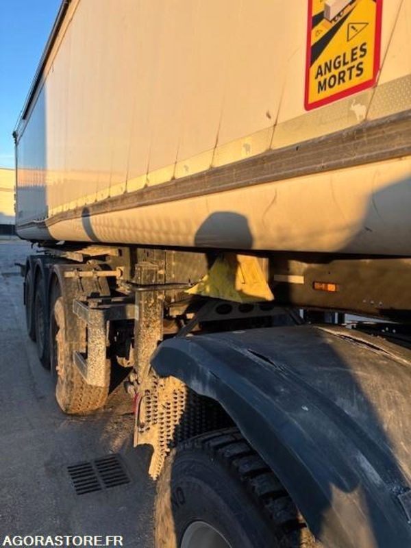 Leasing of  TRACTEUR 4X2 MERCEDES ACTROS 1845 2018 385 000 KM + BENNE ALUMINIUM SHMITZ 2016 TRACTEUR 4X2 MERCEDES ACTROS 1845 2018 385 000 KM + BENNE ALUMINIUM SHMITZ 2016: picture 8