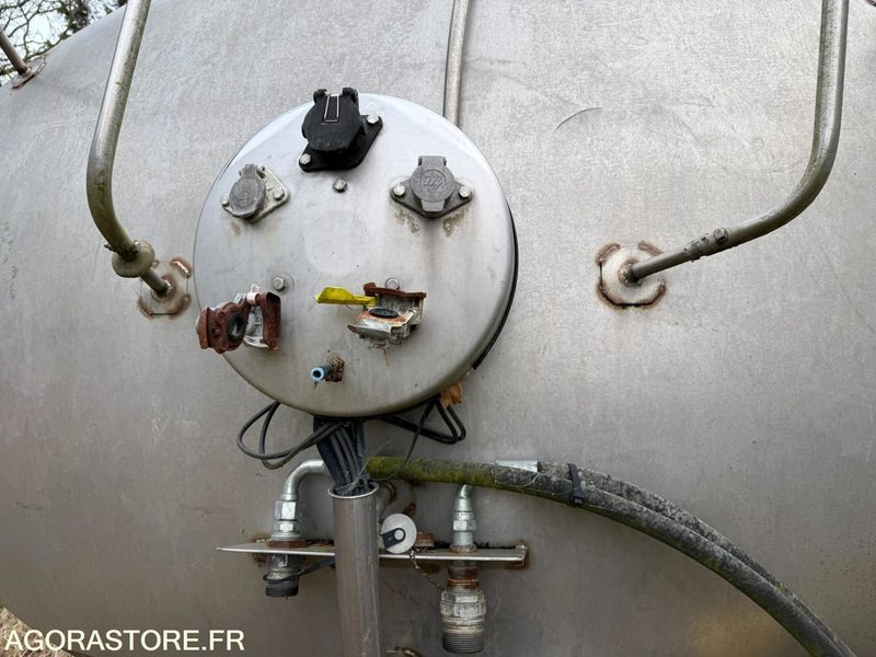 CITERNE 30000L - 3 CUVES - MAISONNEUV - 1997 - Trailer: picture 2 CITERNE 30000L - 3 CUVES - MAISONNEUV - 1997 - Trailer: picture 2