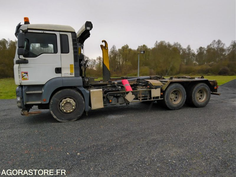 CAMION AMPLIROLL 26T CY-299-QR - Truck: picture 2 CAMION AMPLIROLL 26T CY-299-QR - Truck: picture 2