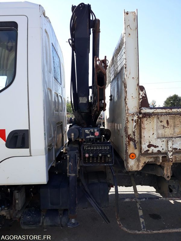 Truck CAMION BI-BENNE + GRUE - PL RENAULT MILDIUM 180 DCI Db - 2003 / 263 610 KM: picture 11