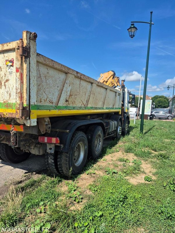 Camion bi-benne grue Volvo FM12 380 - 1999 - 700 000km - Truck: picture 4 Camion bi-benne grue Volvo FM12 380 - 1999 - 700 000km - Truck: picture 4