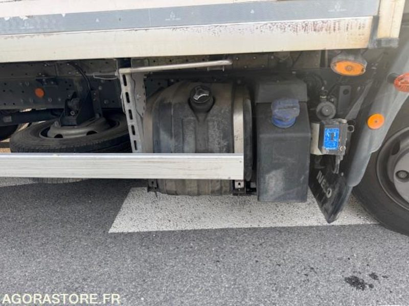 IVECO EUROCARGO 100-190 FRIGORIFIQUE - Truck: picture 5 IVECO EUROCARGO 100-190 FRIGORIFIQUE - Truck: picture 5