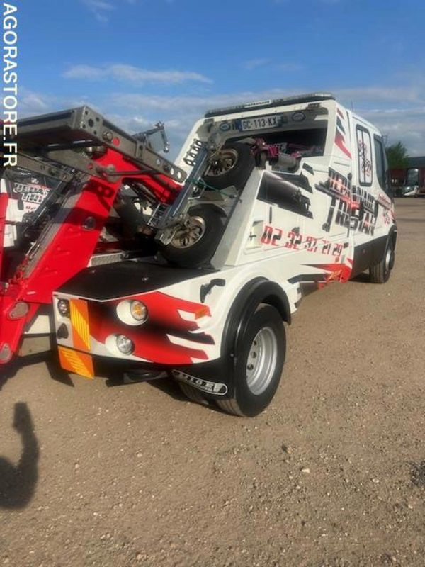 Iveco Dépanneuse Jigé International - 2021 - 205 000 KM - Truck: picture 2 Iveco Dépanneuse Jigé International - 2021 - 205 000 KM - Truck: picture 2