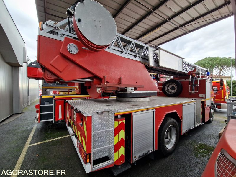 Mercedes Atego - 1998 - 116590 - 4247VE69 - Truck: picture 3 Mercedes Atego - 1998 - 116590 - 4247VE69 - Truck: picture 3