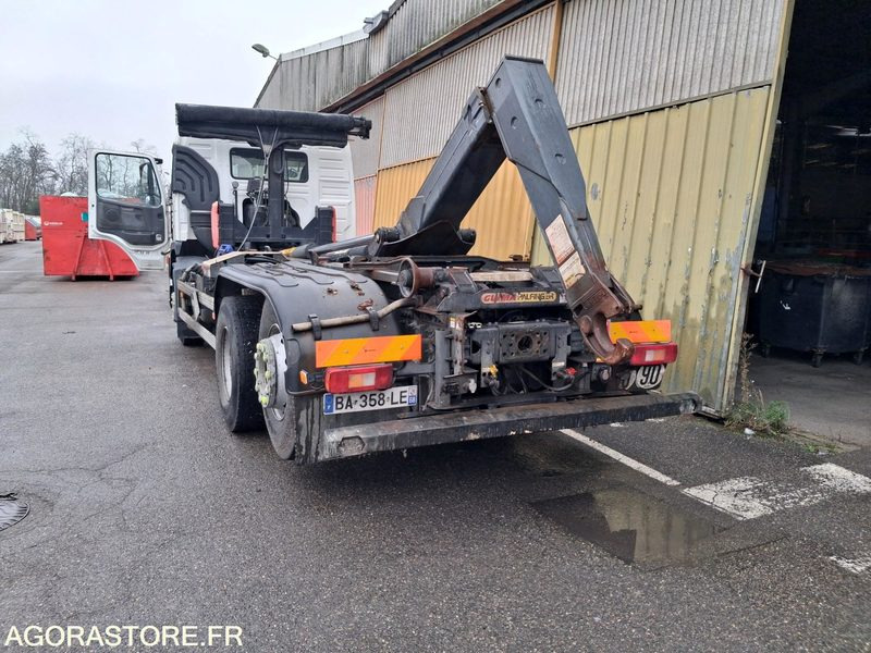 R51857-PORTEUR POLYBENNE VOLVO FM 370-ANNÉE 2010-BRAS GUIMA PALFINGER-502085 KM - Truck: picture 3 R51857-PORTEUR POLYBENNE VOLVO FM 370-ANNÉE 2010-BRAS GUIMA PALFINGER-502085 KM - Truck: picture 3