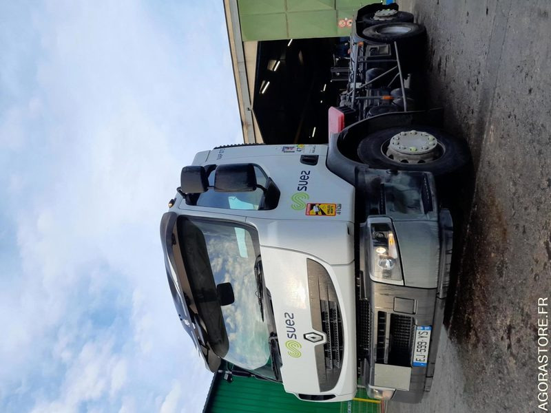 RENAULT 26T/BRAS - EJ599YS - Truck: picture 4 RENAULT 26T/BRAS - EJ599YS - Truck: picture 4