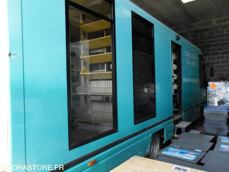 RENAULT MIDLINER - Truck: picture 3 RENAULT MIDLINER - Truck: picture 3