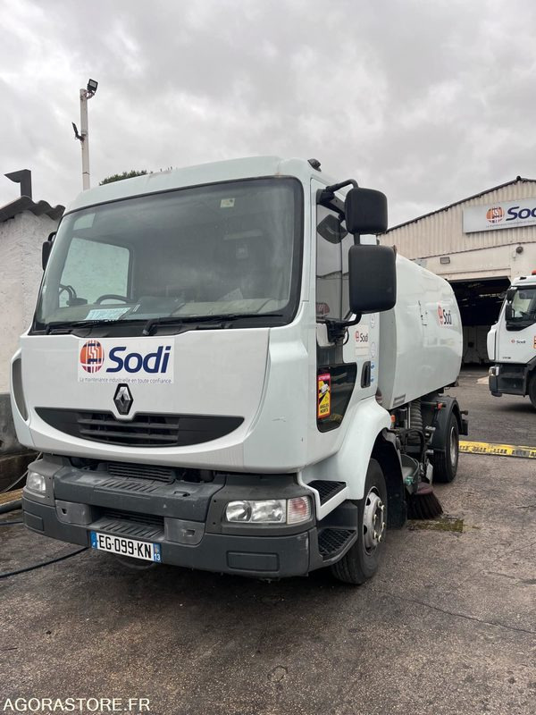 RENAULT Midlum 44AGD3CC30 balayeuse 74760km - EG099KN - Truck: picture 1 RENAULT Midlum 44AGD3CC30 balayeuse 74760km - EG099KN - Truck: picture 1