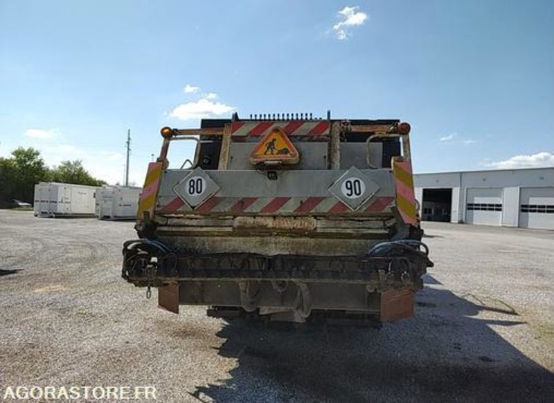 Renault Premium PATA 6X4 - EJ922KB - 2002 / 507807 KM (MT514) - Truck: picture 4 Renault Premium PATA 6X4 - EJ922KB - 2002 / 507807 KM (MT514) - Truck: picture 4