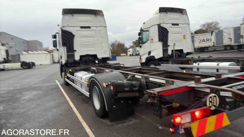 Renault T460 Porte-caisses mobiles - 2019 - 677776kms - FL-274-HX - Truck: picture 2 Renault T460 Porte-caisses mobiles - 2019 - 677776kms - FL-274-HX - Truck: picture 2