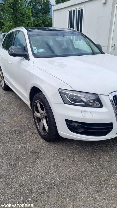 Voiture AUDI Q5 - 251 000 km - Car: picture 3 Voiture AUDI Q5 - 251 000 km - Car: picture 3