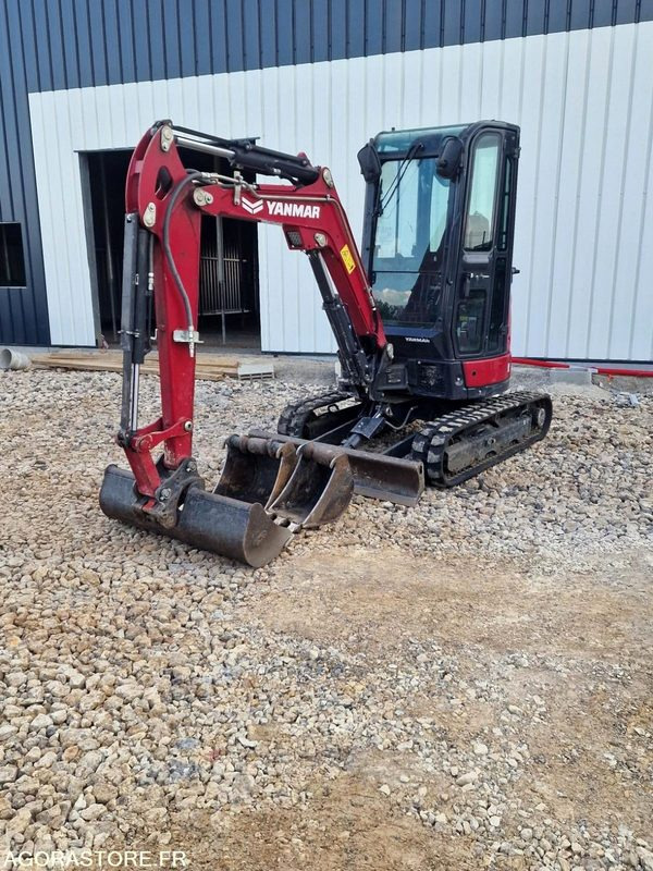 Minipelle yanmar vio27-6 - 2024 - 809 heures + 3 godets - Excavator: picture 1 Minipelle yanmar vio27-6 - 2024 - 809 heures + 3 godets - Excavator: picture 1