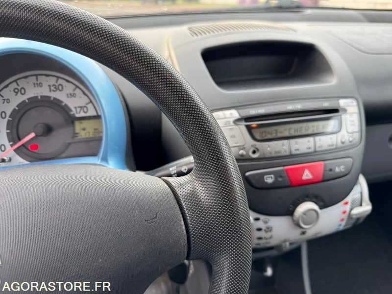 Car peugeot 107: picture 9 Car peugeot 107: picture 9