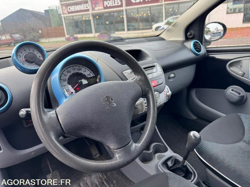 Car peugeot 107: picture 8 Car peugeot 107: picture 8