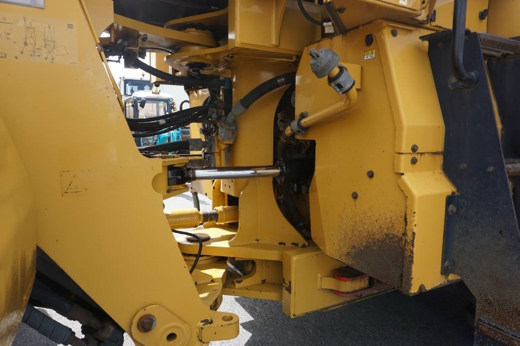 Wheel loader CAT 980M: picture 10 Wheel loader CAT 980M: picture 10
