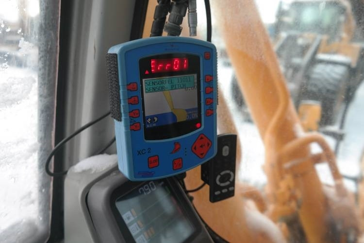 Crawler excavator Hyundai R360L-7: picture 21