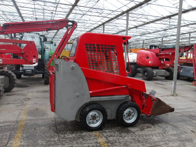 Gehl 1640 - Skid steer loader: picture 2 Gehl 1640 - Skid steer loader: picture 2