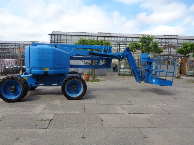 Genie Z45/25 - Articulated boom: picture 4 Genie Z45/25 - Articulated boom: picture 4