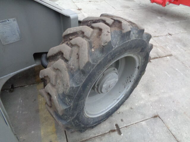 Haulotte HA120 - Articulated boom: picture 2 Haulotte HA120 - Articulated boom: picture 2