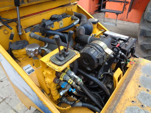 Thwaites - Mini dumper: picture 2 Thwaites - Mini dumper: picture 2