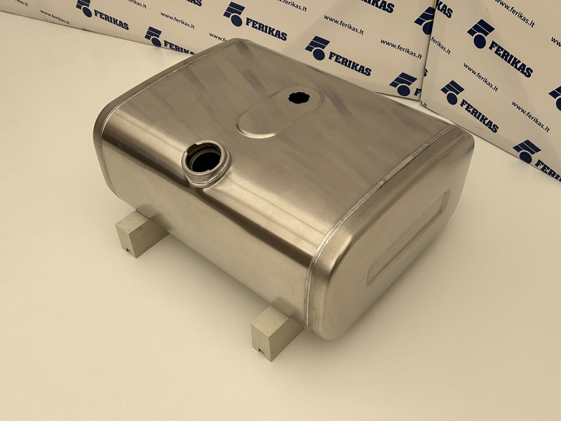 MAN New aluminum fuel tank 150L - Fuel tank for Truck: picture 2 MAN New aluminum fuel tank 150L - Fuel tank for Truck: picture 2