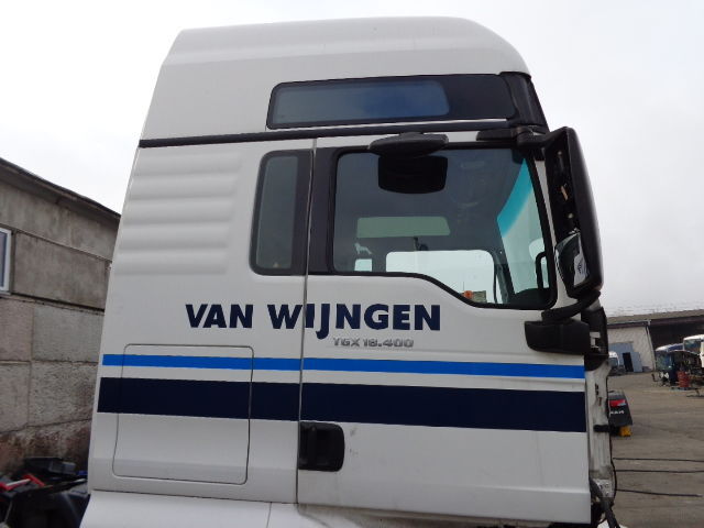 MAN Perfect condition EUROPE DELIVERY - Cab and interior for Truck: picture 3 MAN Perfect condition EUROPE DELIVERY - Cab and interior for Truck: picture 3