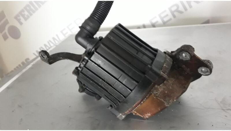 Mercedes-Benz Actros MP4 - Oil filter for Truck: picture 1 Mercedes-Benz Actros MP4 - Oil filter for Truck: picture 1