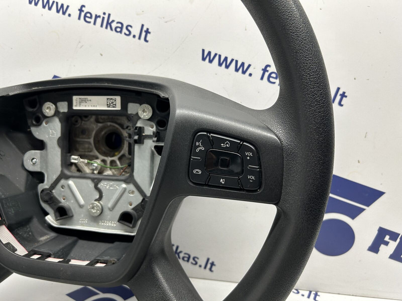Mercedes-Benz Actros MP5 - Steering wheel for Truck: picture 3 Mercedes-Benz Actros MP5 - Steering wheel for Truck: picture 3