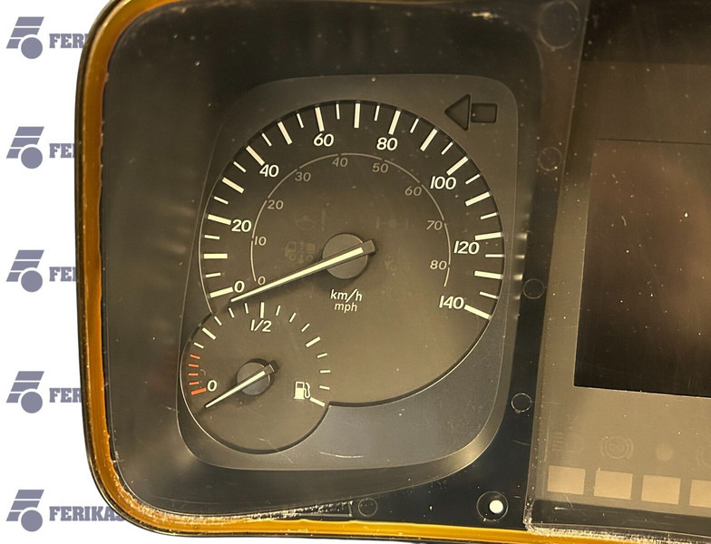 Mercedes-Benz Antos - Dashboard for Truck: picture 2 Mercedes-Benz Antos - Dashboard for Truck: picture 2