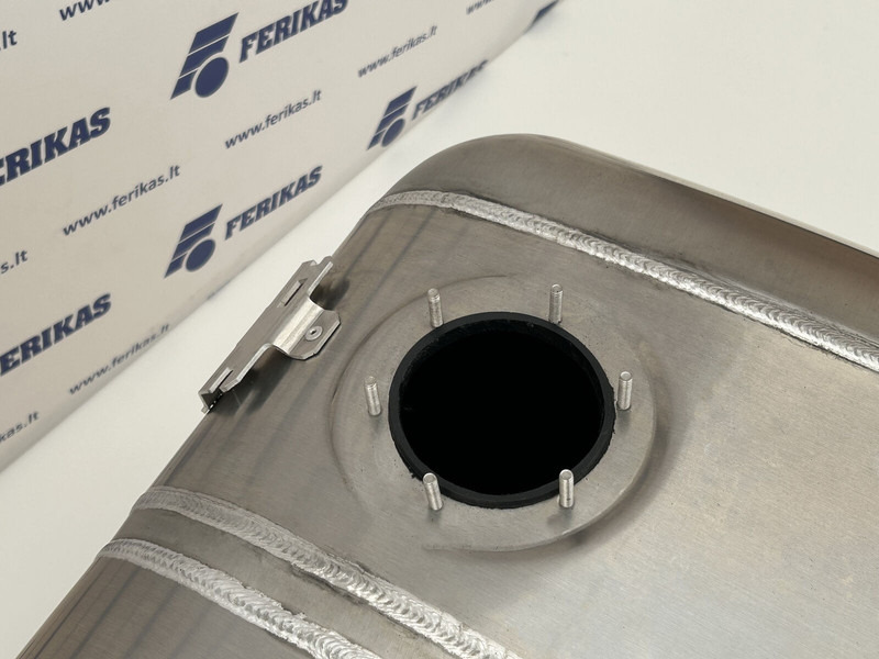 New Fuel tank for Truck Mercedes-Benz Fuel tank 720L + 75L AdBlue: picture 7