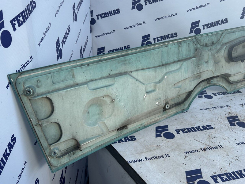 Mercedes-Benz bonnet part - Hood for Truck: picture 5 Mercedes-Benz bonnet part - Hood for Truck: picture 5