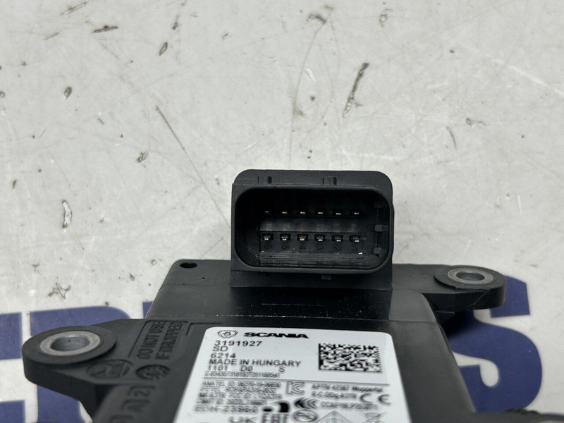 Scania SRR short range radar - Sensor for Truck: picture 3 Scania SRR short range radar - Sensor for Truck: picture 3