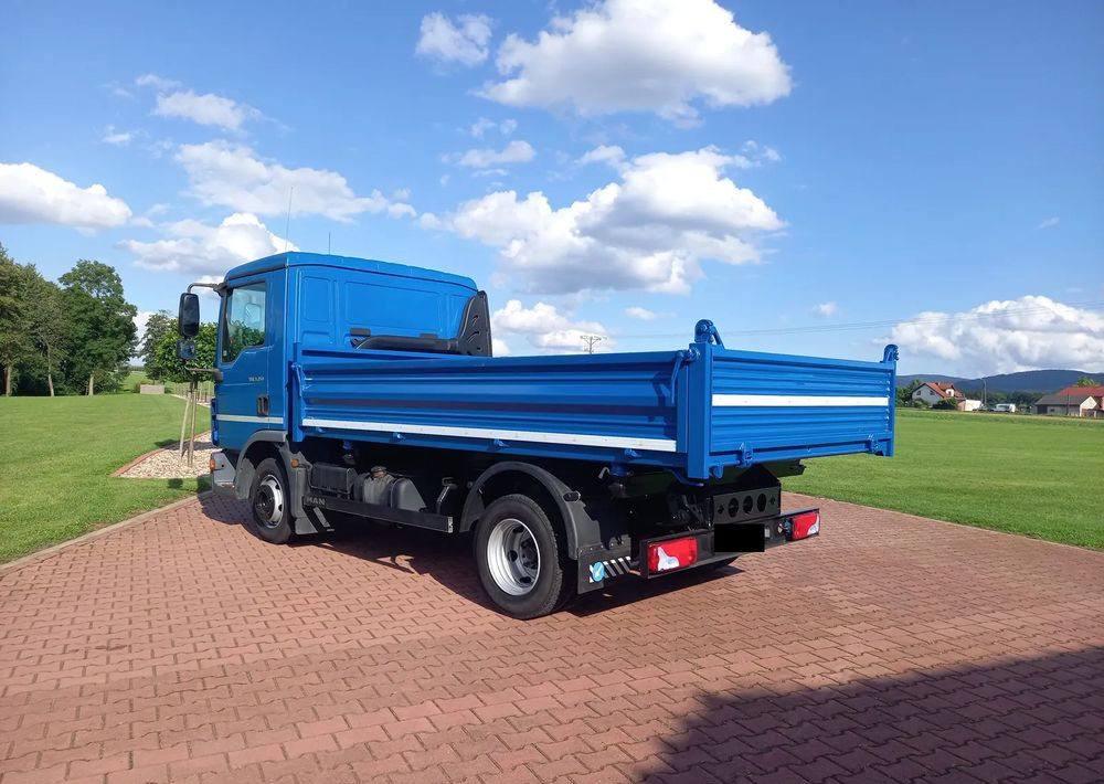 Tipper MAN TGL 8 150 !! EURO 6 !!!: picture 7 Tipper MAN TGL 8 150 !! EURO 6 !!!: picture 7