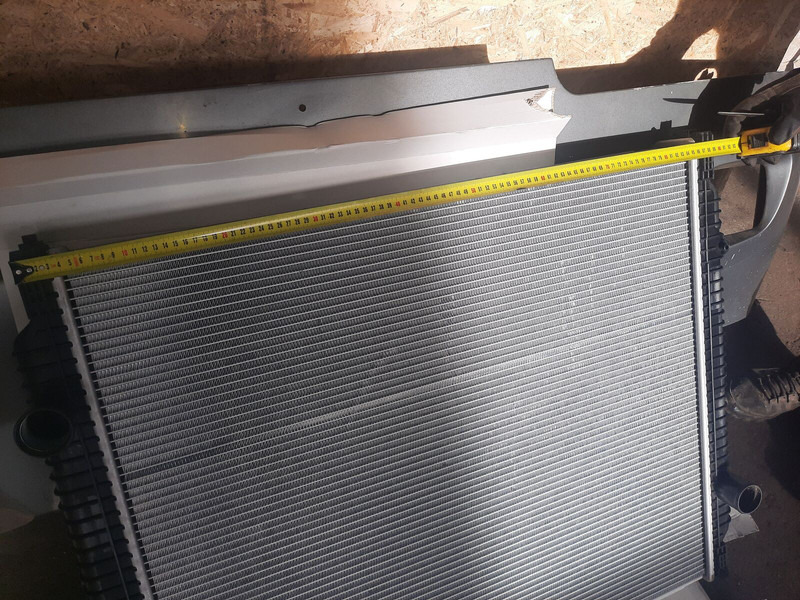 Scania man - Radiator: picture 1 Scania man - Radiator: picture 1